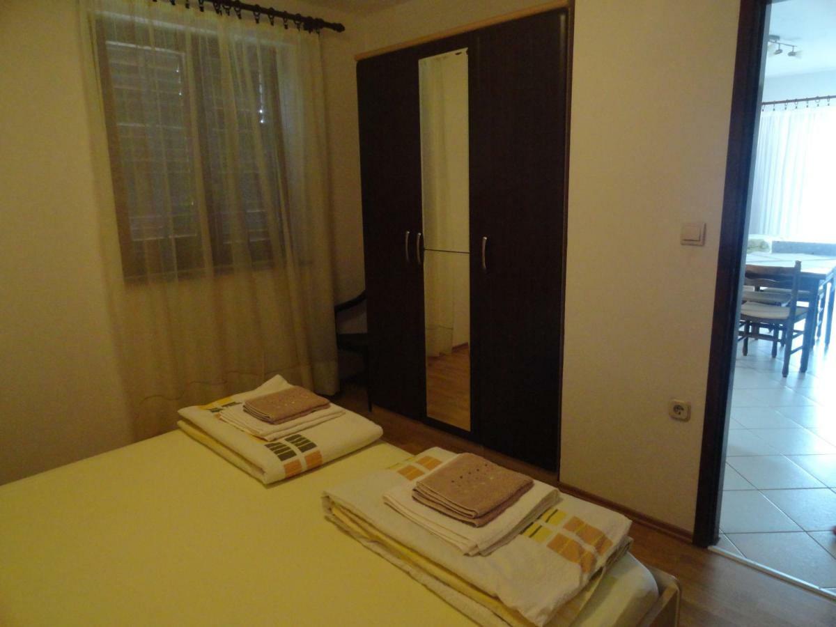 Tona Apartment Rovinjsko Selo Exterior foto