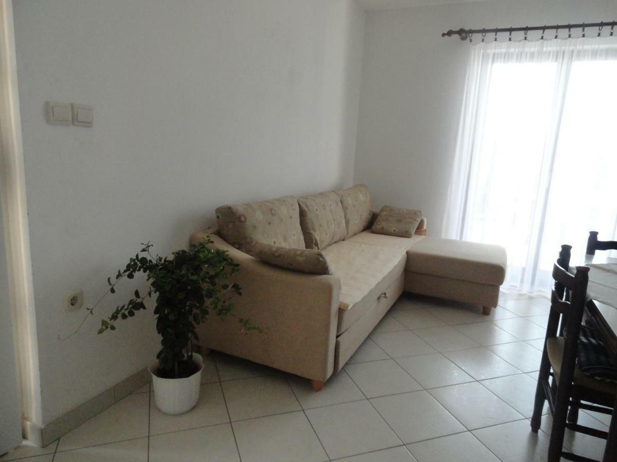 Tona Apartment Rovinjsko Selo Exterior foto