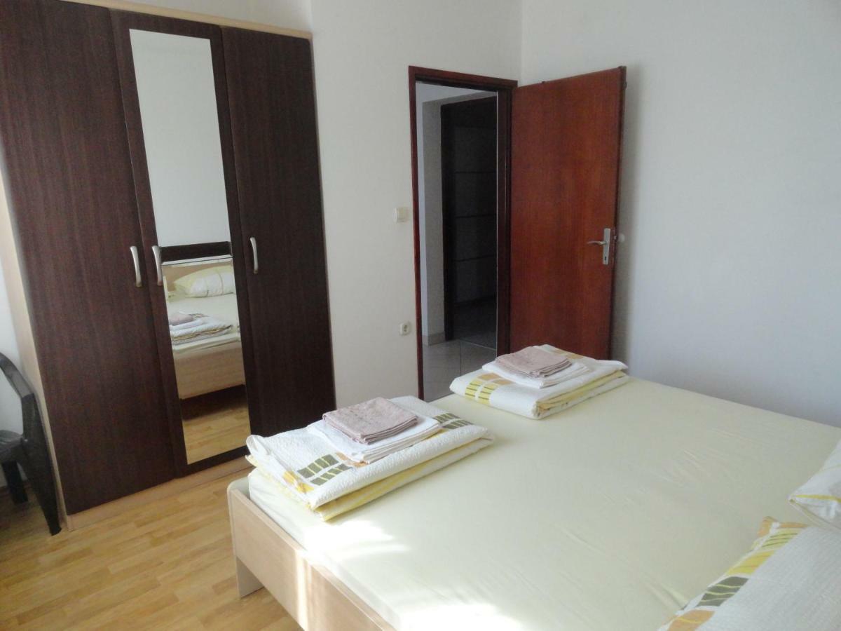 Tona Apartment Rovinjsko Selo Exterior foto