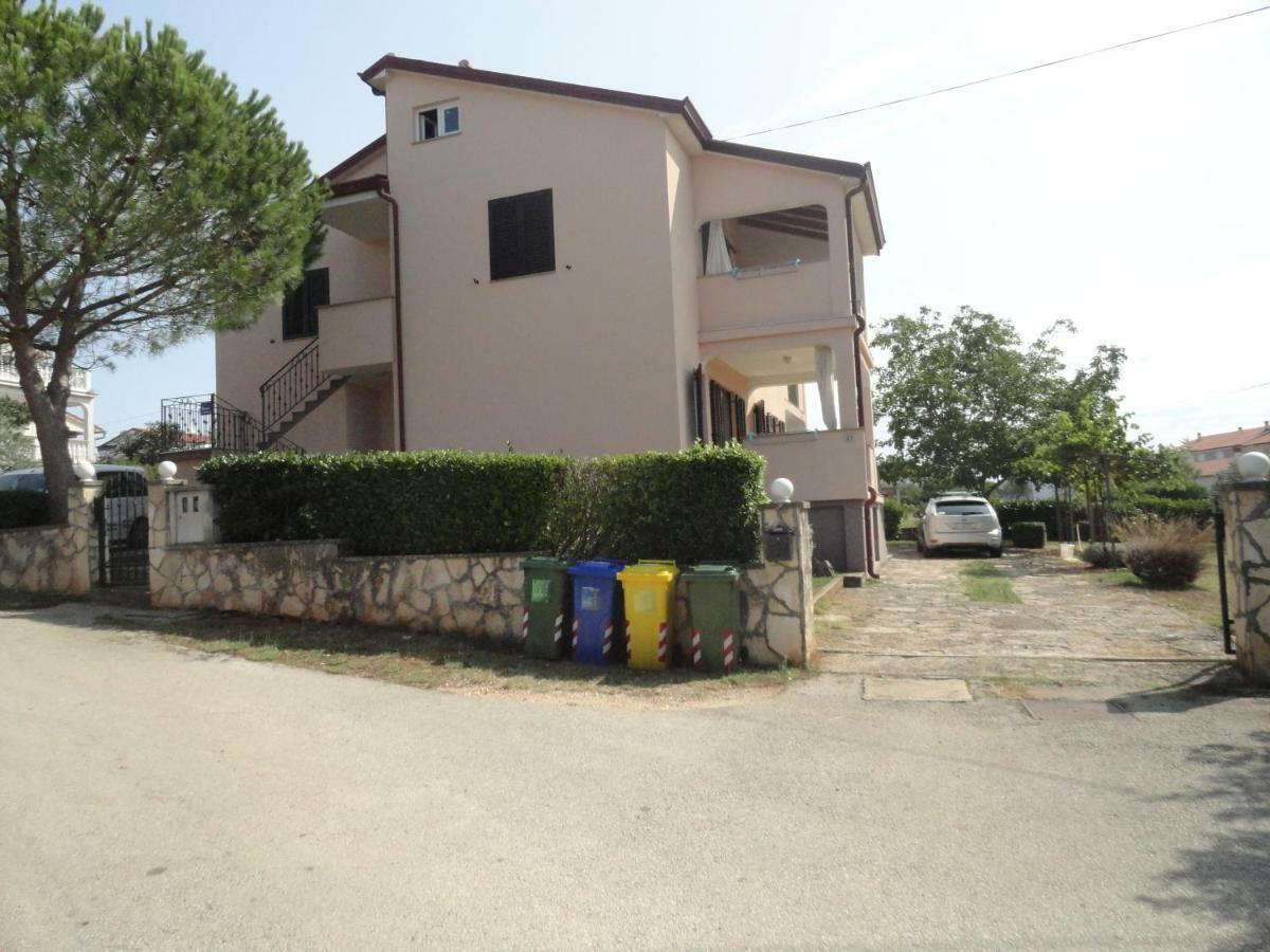 Tona Apartment Rovinjsko Selo Exterior foto